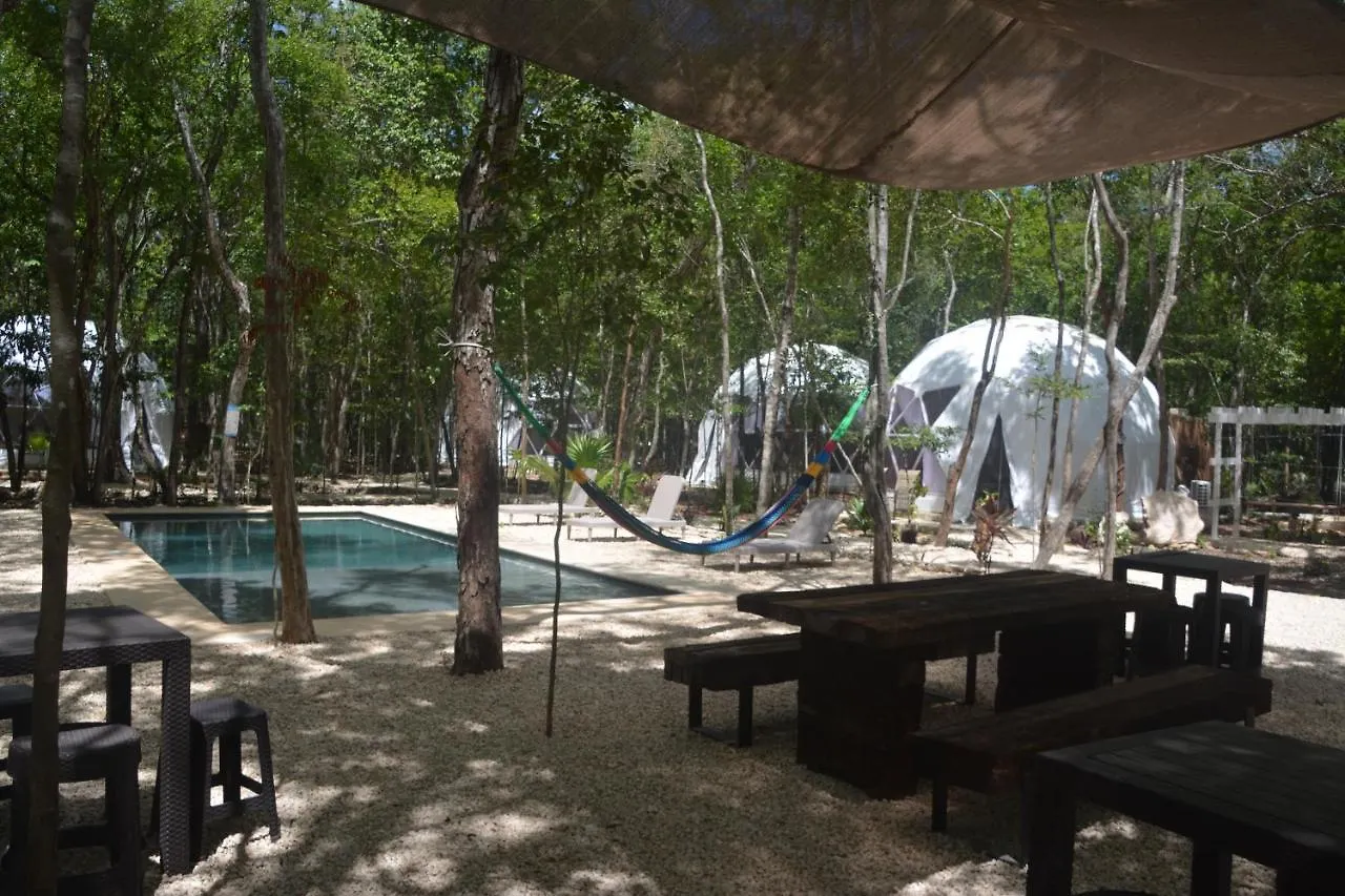 Luxe tent Glamping Mayan Glam Tulum Pueblo